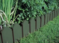 4 Zaunelemente Aus Flexiblem Kunststoff Mit Holzmaserung -Qualitätshausladen 4 zaunelemente aus flexiblem kunststoff mit holzmaserung farbe gruen