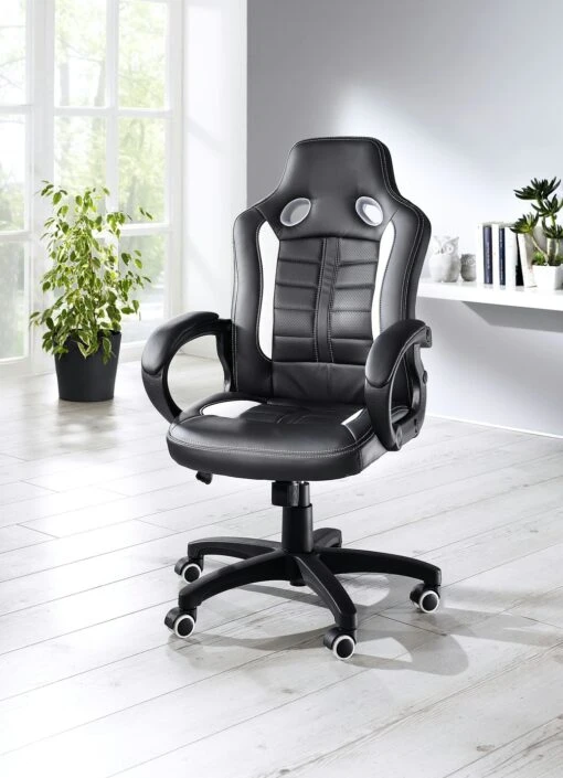 Chefsessel Mit Loch-Applikation In Race-Optik