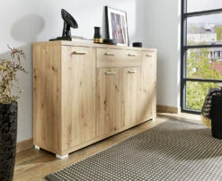 Elegante Und Moderne Kommoden-Serie