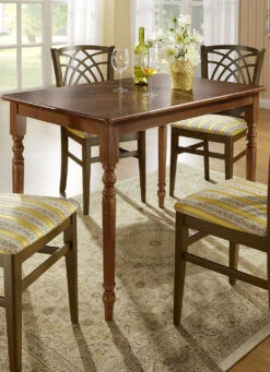 Esstische Mit Gedrechselten Beinen