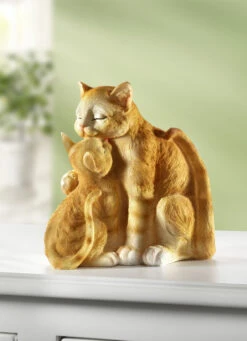 Katzenmutter Mit Kind