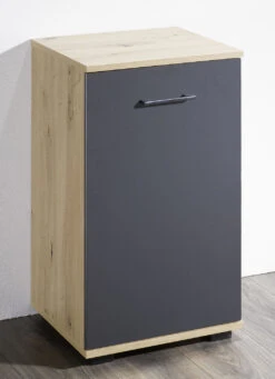 Kommode, 1-türig, In Hochwertiger, Stabiler Ausführung 13 Kommode, 1-türig, In Hochwertiger, Stabiler Ausführung -Qualitätshausladen kommode 1 tuerig in hochwertiger stabiler ausfuehrung farbe artisan eiche grau