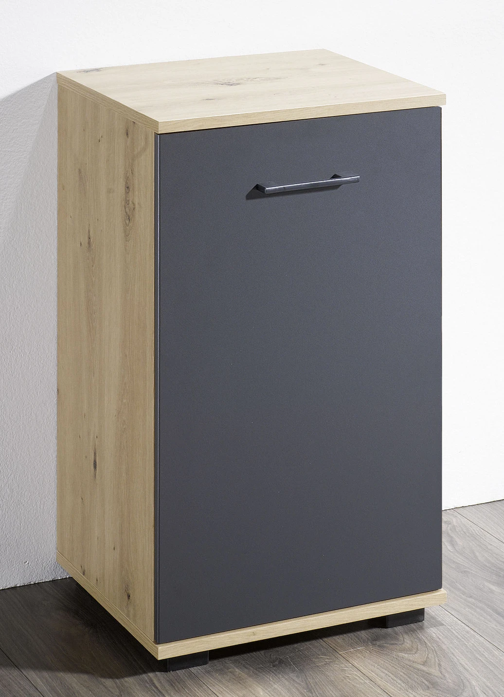 Kommode, 1-türig, In Hochwertiger, Stabiler Ausführung 8 Kommode, 1-türig, In Hochwertiger, Stabiler Ausführung – Bild 6