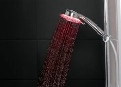 LED-Duschkopf Mit Duschzeit-Indikator -Qualitätshausladen led duschkopf mit duschzeit indikator farbe chrom 4