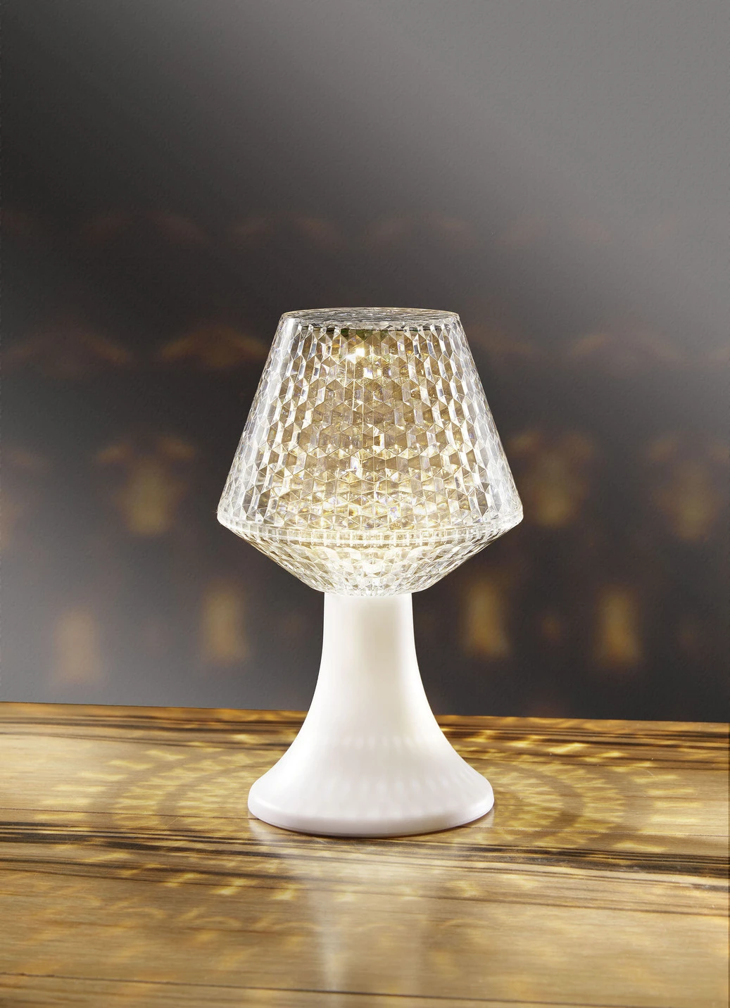 LED-Tischleuchte 3 LED-Tischleuchte