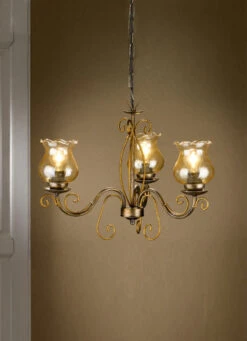 Schmuckvolle Pendelleuchte