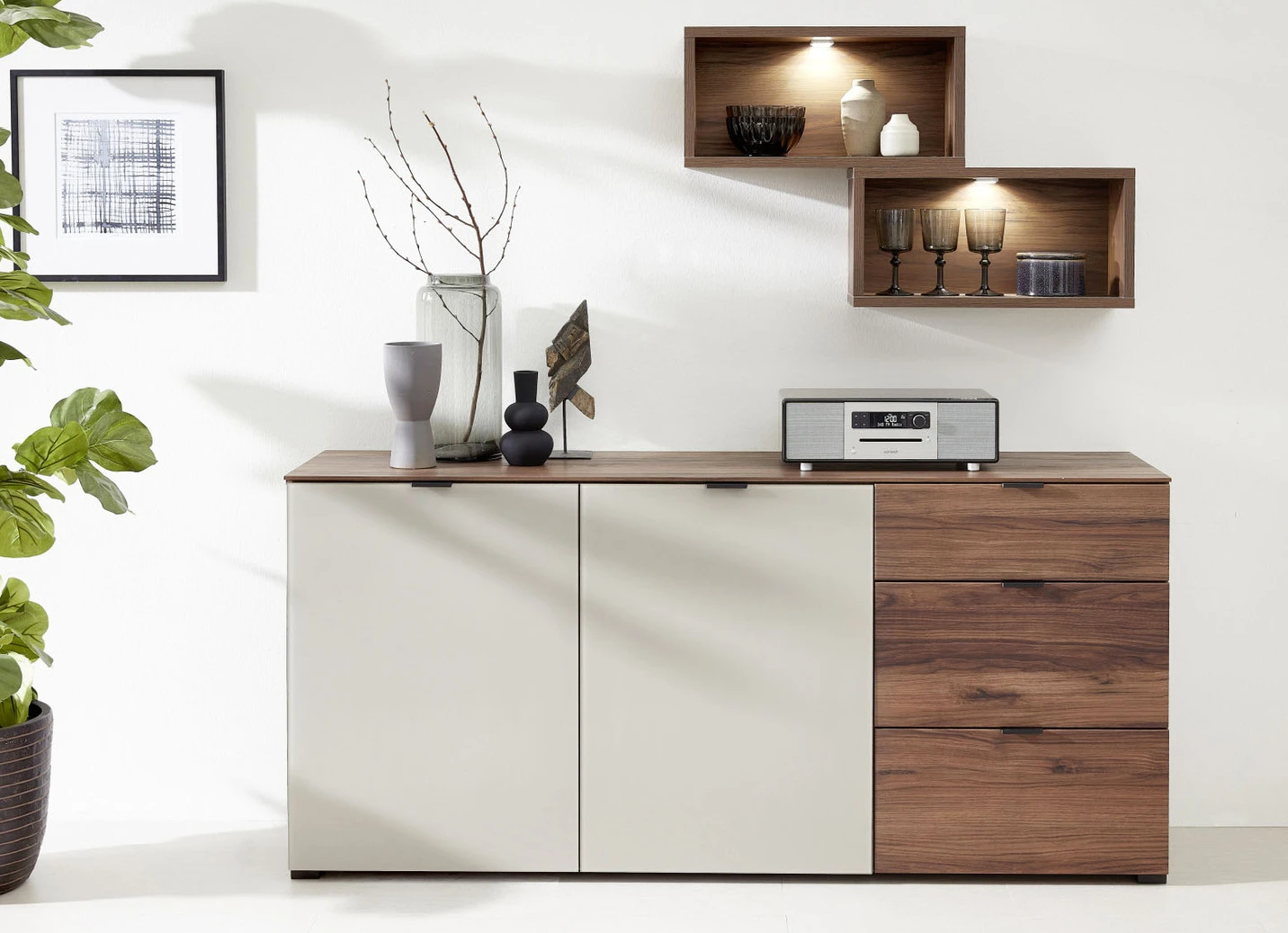 Sideboard Mit Softclose Und Selbsteinzug 4 Sideboard Mit Softclose Und Selbsteinzug – Bild 2