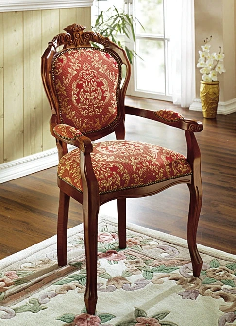 Stühle Mit Schnitzereien Und Massivem Buchenholzgestell 3 Stühle Mit Schnitzereien Und Massivem Buchenholzgestell