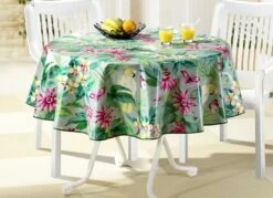 Wachstischtuch Mit Farblich Abgestimmtem Schrägband